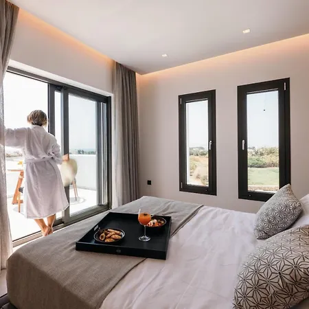 Milestones Naxos فندق 5*