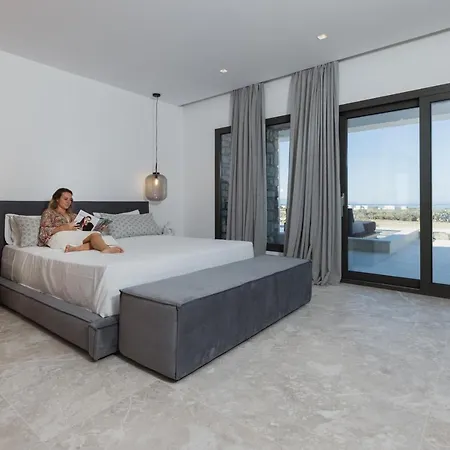 Milestones Naxos فندق 5*