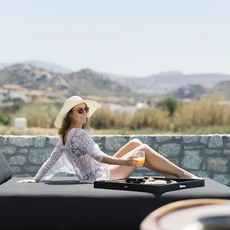 فندق Milestones Naxos 5*