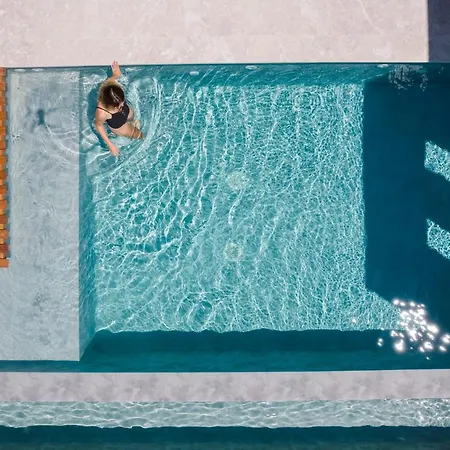 Milestones Naxos فندق 5*