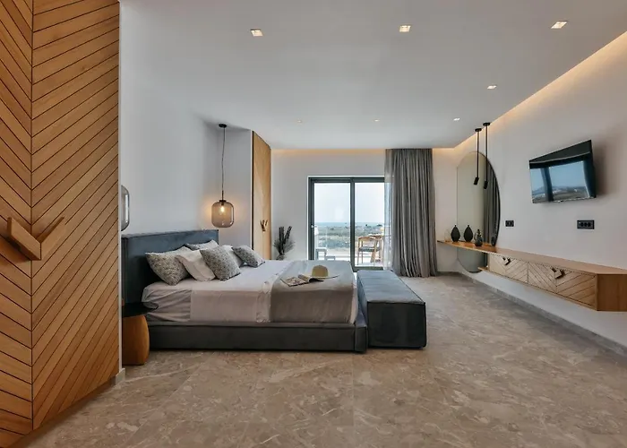 Milestones Naxos 5* Maragkas