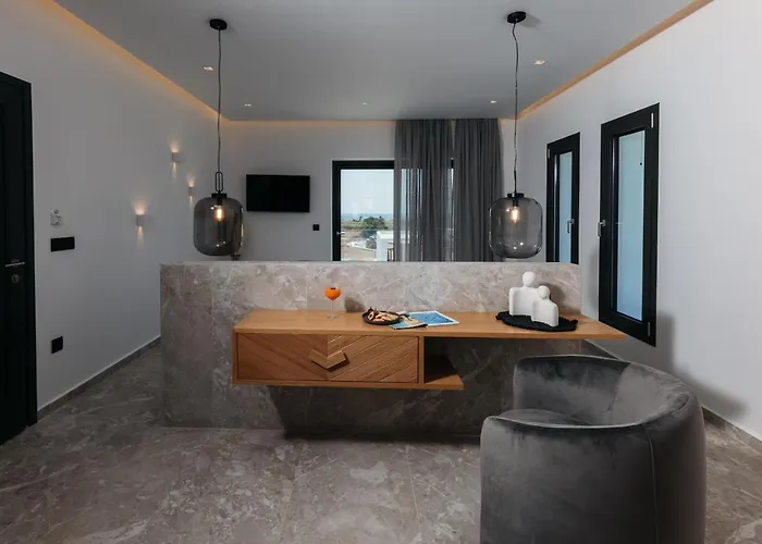 Milestones Naxos Hotel 5*