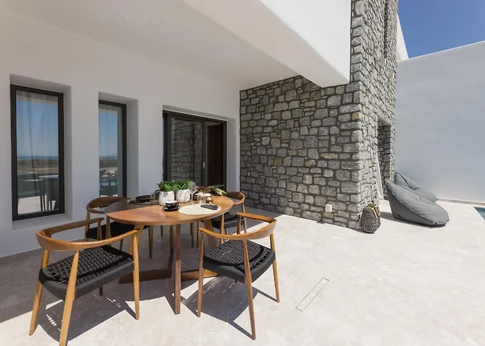 Milestones Naxos Hotel 5*